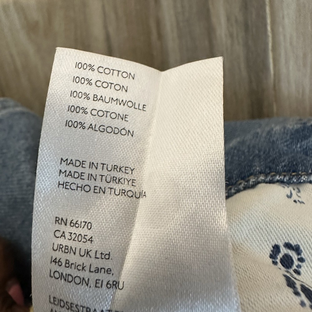 Pilcro Corset High-Rise Crop Culotte Jeans 29 Boho Lagenlook Beach Coastal - Picture 9 of 13
